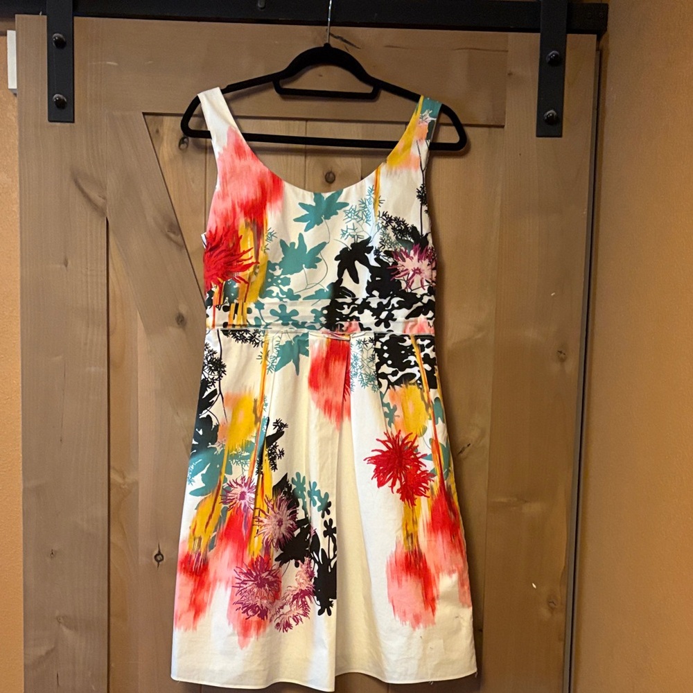 T Tahari Colorful Floral Print Mini Dress